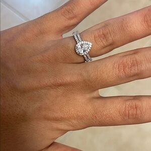 Sterling silver teardrop wedding ring set